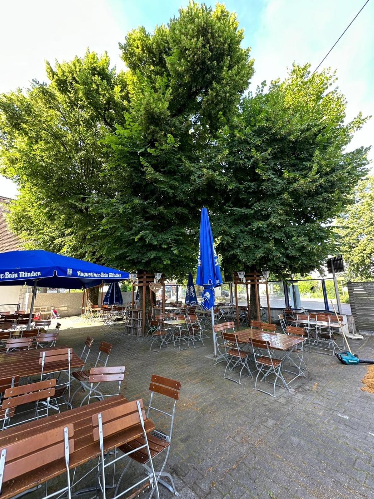 Gasthaus - Hotel Neue Post Meitingen Esterno foto